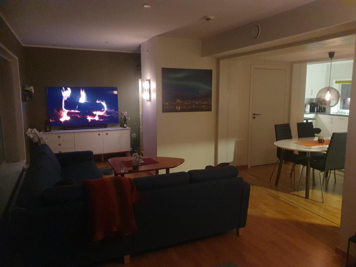 Top Apartment Тромсьо Екстериор снимка